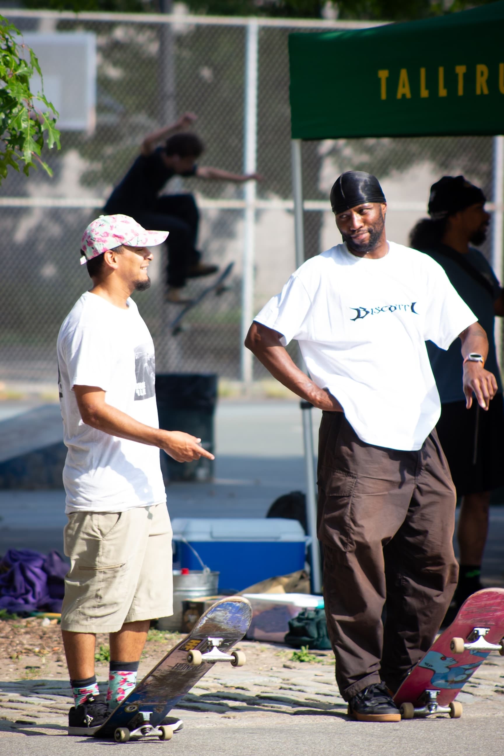 Leon Toppin teaching a skateboard lesson in New York City